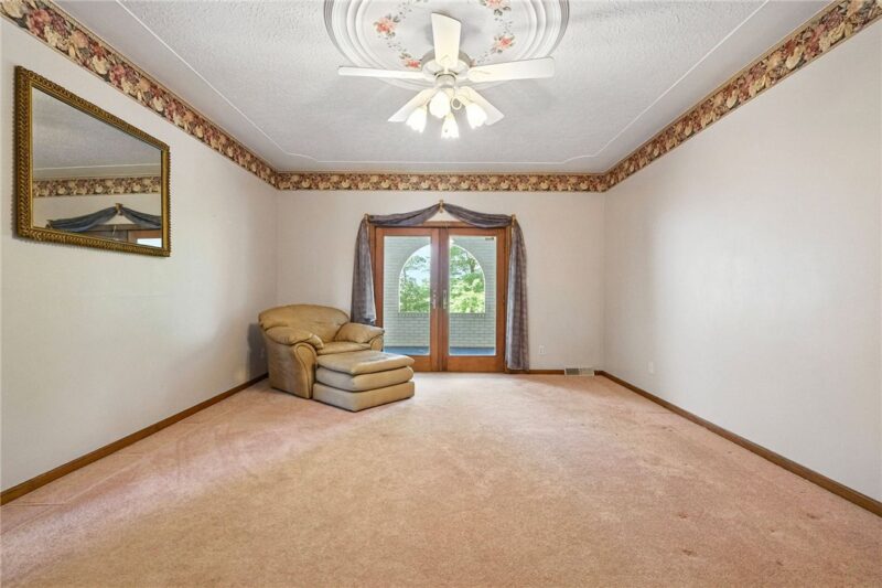 341 Paris Colliers Road — photo 8