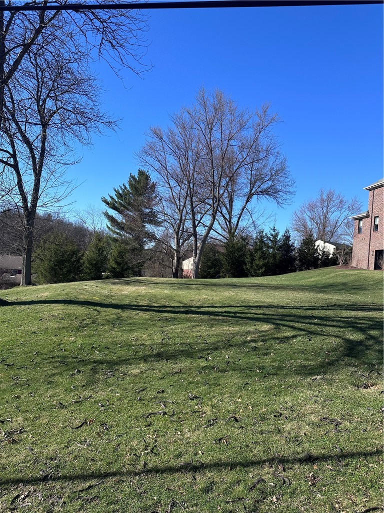 2544 Edgewood Drive — photo 2