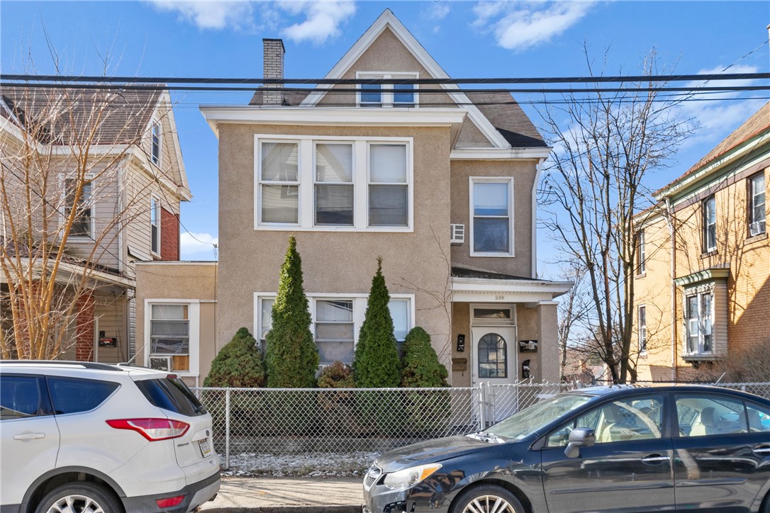 125 Margaret St — photo 1