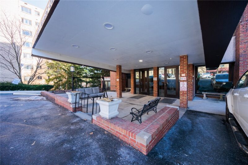 5 Bayard Rd 717 — photo 3