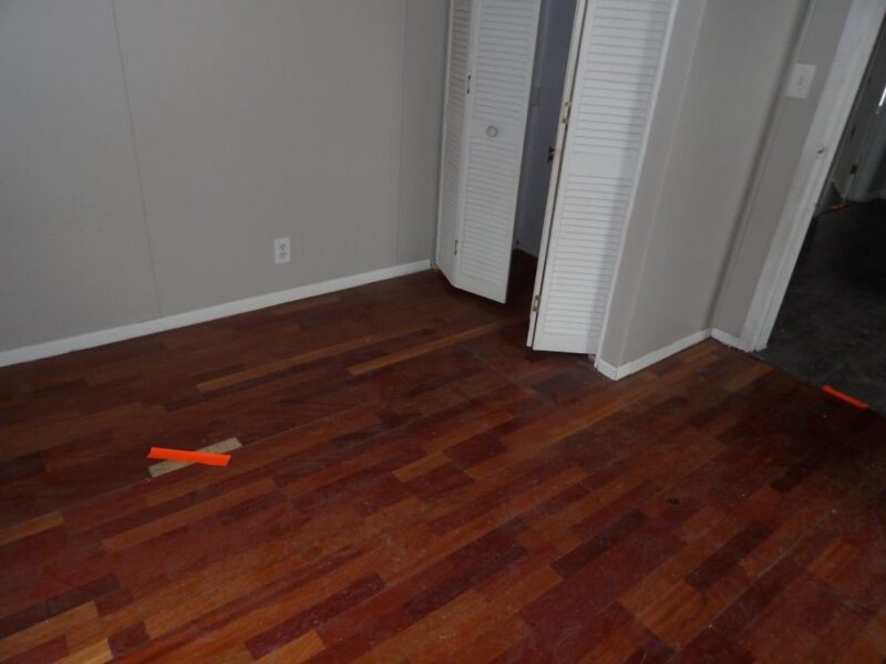 806 E 4th St — photo 7
