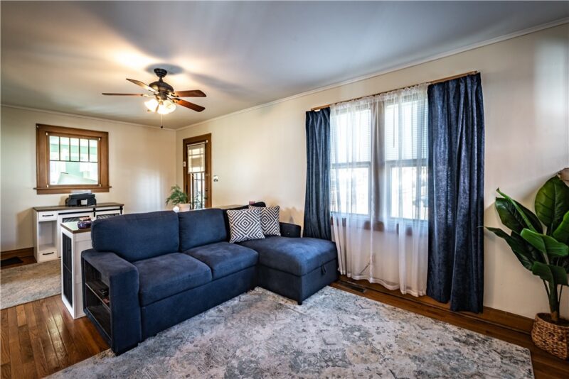 1502 Delaware Avenue — photo 6