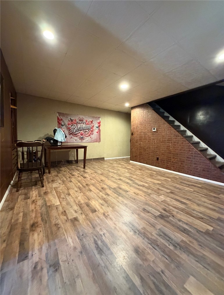 821 Mckean Ave — photo 3
