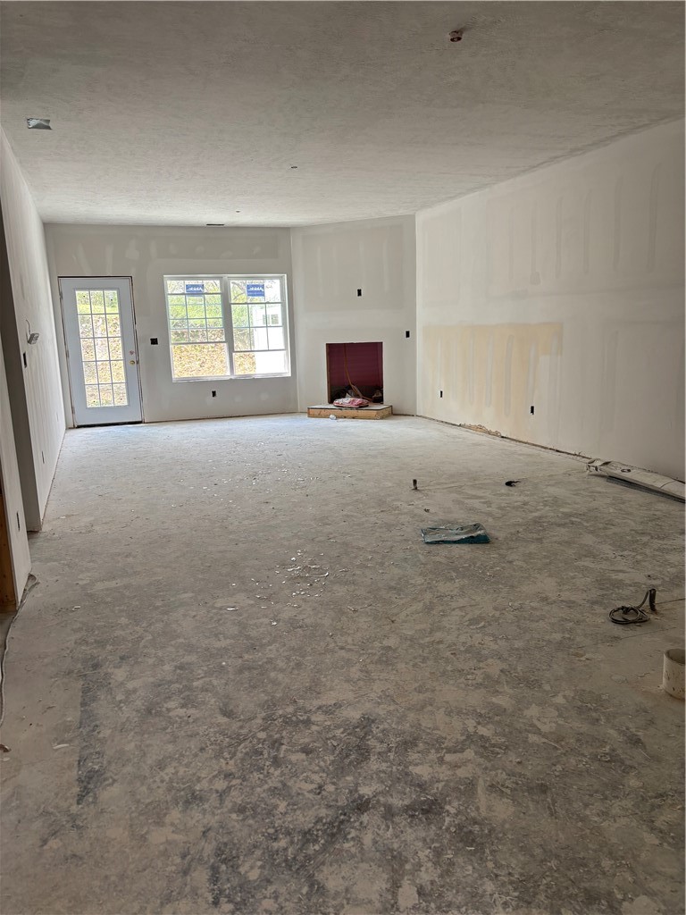 203 Willow Lane — photo 4