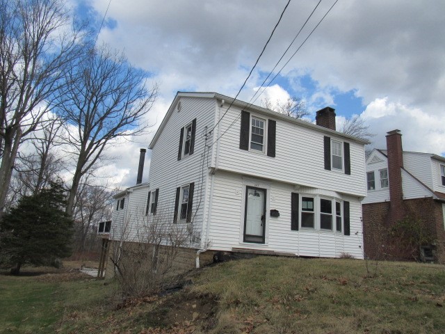 609 Demuth Street — photo 2