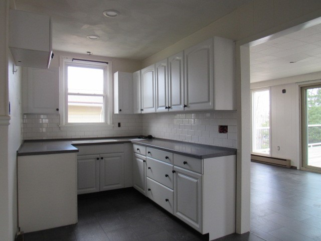 609 Demuth Street — photo 8