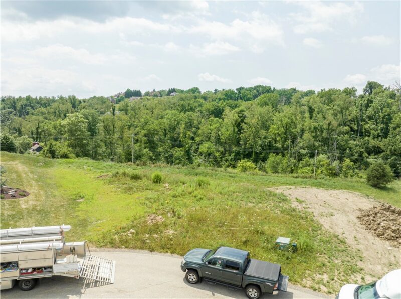 309 (Lot 122) Red Oak Lane — photo 2