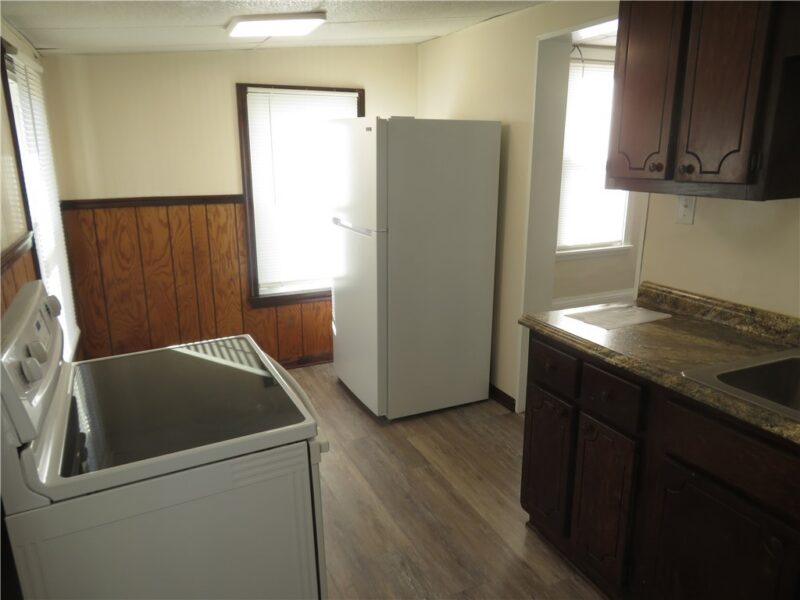 327 W Brady St — photo 5