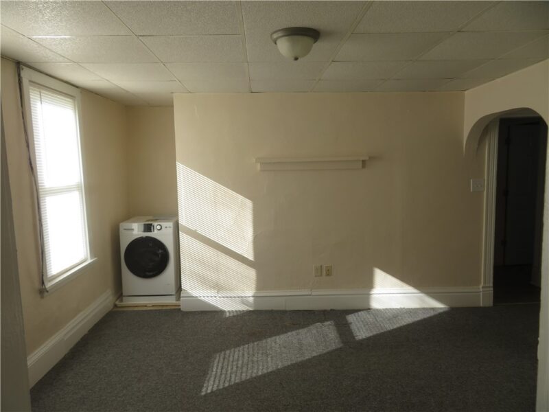 327 W Brady St — photo 6