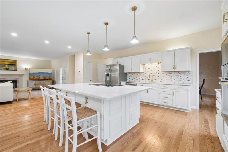 4306 Michel Court — photo 6