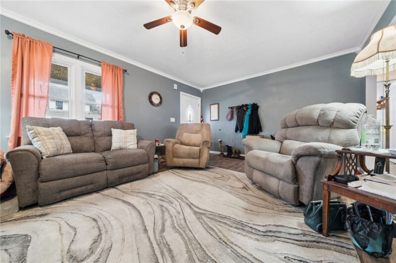 605 W Grant St — photo 6