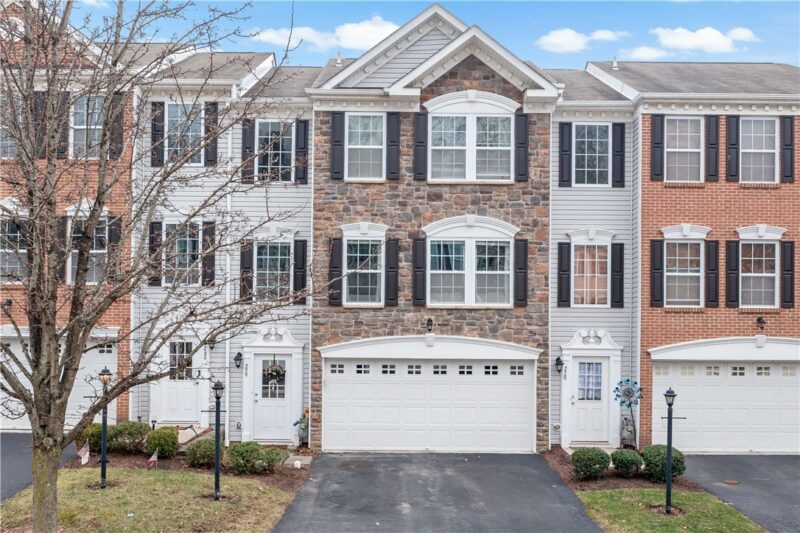 259 Grace Manor Dr