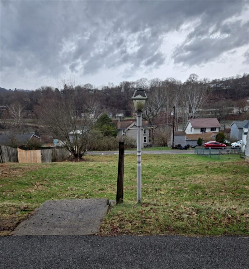 310 Chestnut St — photo 2
