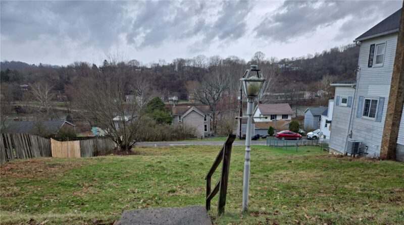 310 Chestnut St — photo 3