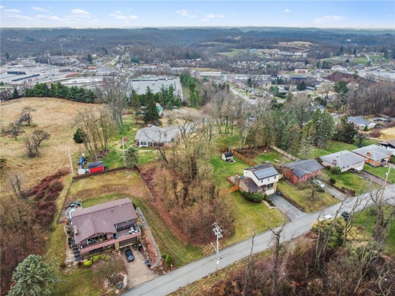 1810 Naser Rd — photo 4