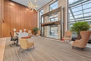 320 Fort Duquesne Blvd 12M — photo 3