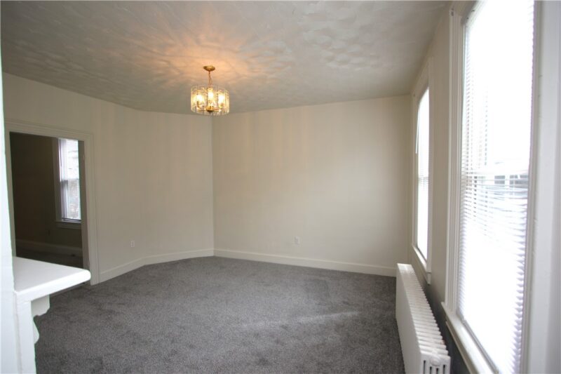 180 Morton Street — photo 3