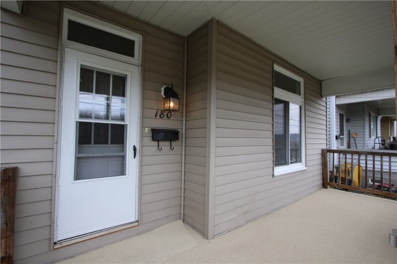 180 Morton Street — photo 8
