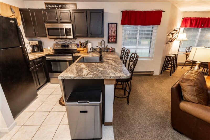 5008 Summit Dr — photo 5