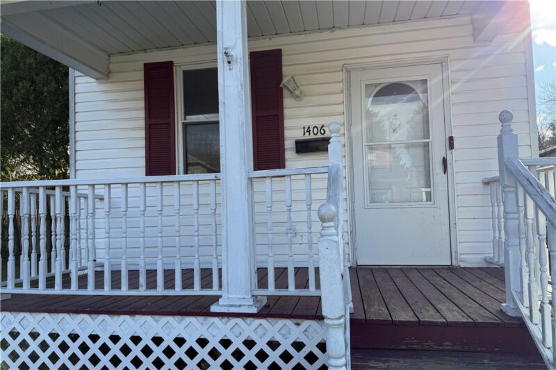 1406 Heinz Ave — photo 2