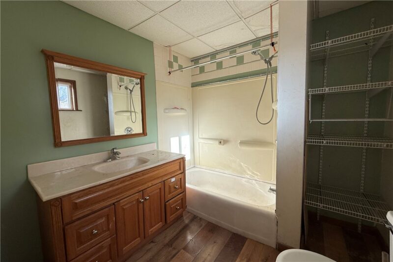 1406 Heinz Ave — photo 6