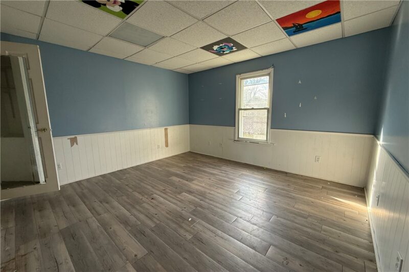 1406 Heinz Ave — photo 7