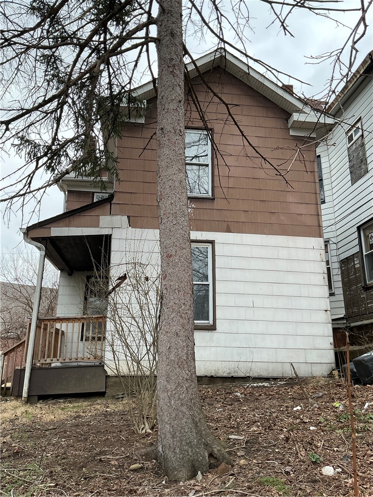 216 Ridge Avenue — photo 3