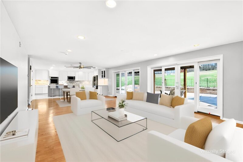 1443 Stoltz Rd — photo 3