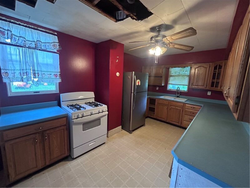 540 Center St — photo 6
