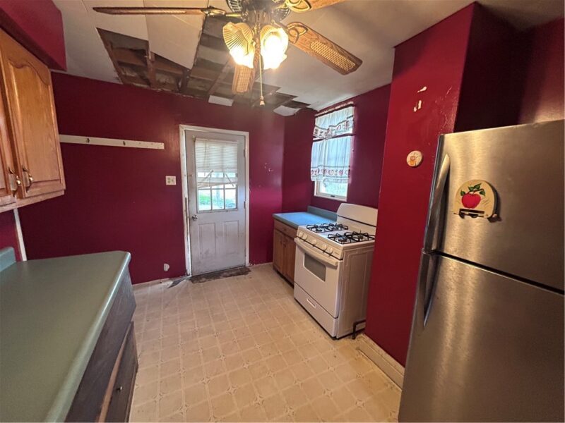 540 Center St — photo 7