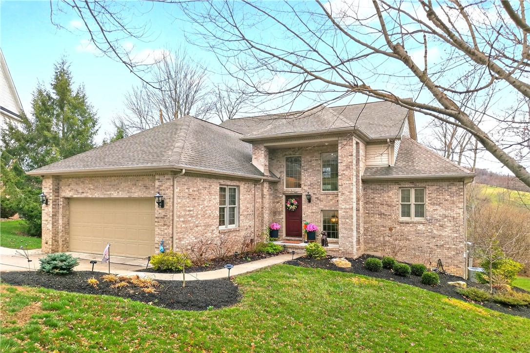 220 Zimmer Ln — photo 1