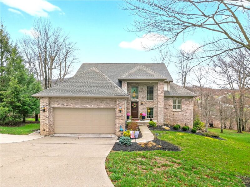 220 Zimmer Ln — photo 2