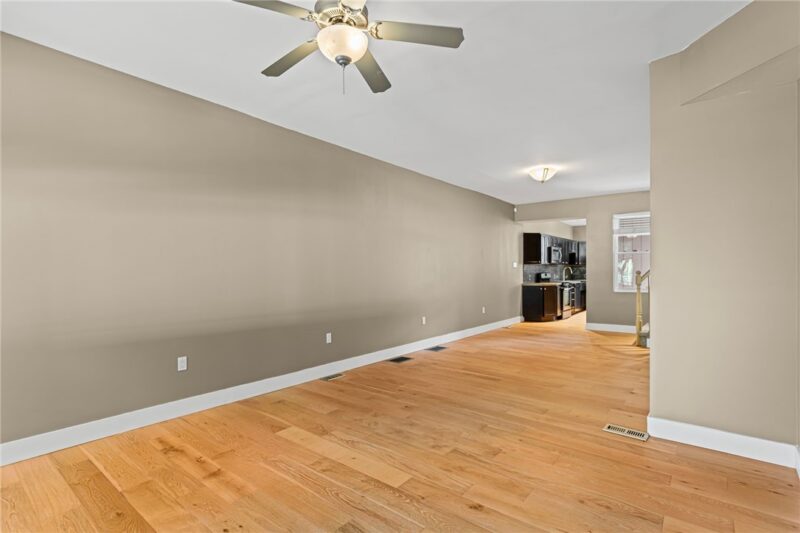2815 Jane St — photo 5
