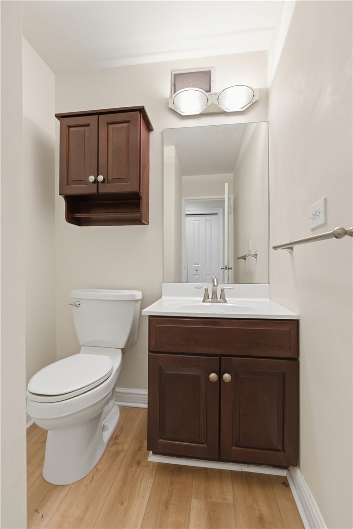 112 Washington Pl 16H — photo 7