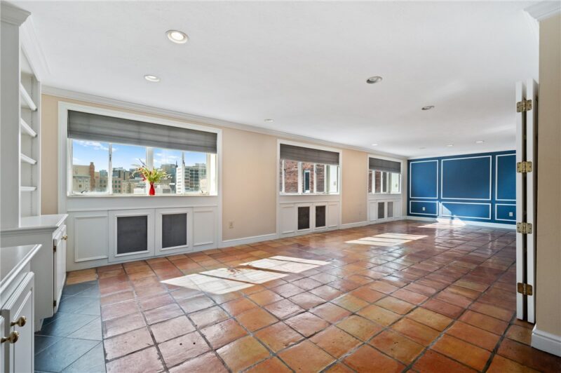 128 N Craig St 901 — photo 5