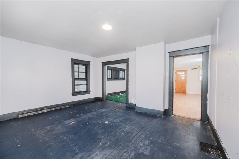 719 Woodward Ave — photo 8