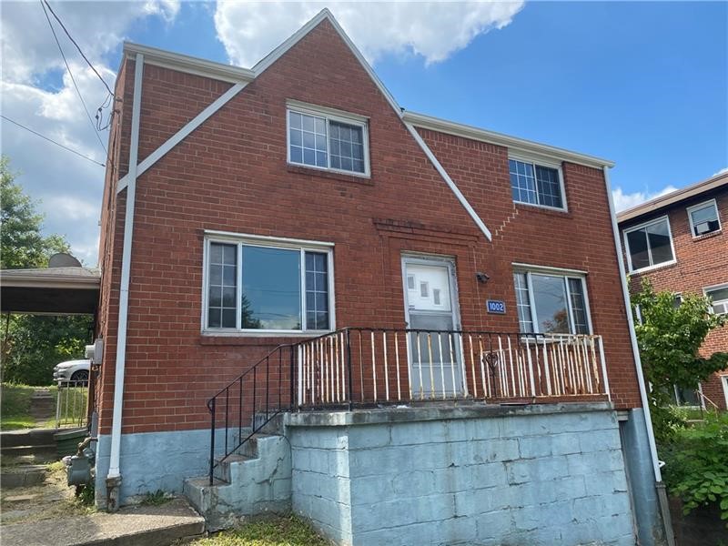 1002 Hartman St — photo 1