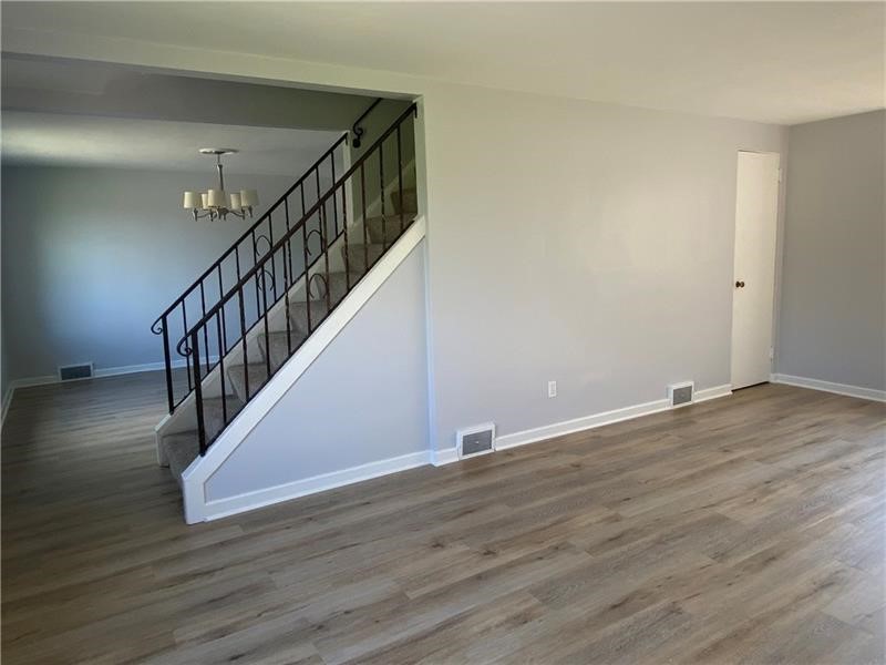 1002 Hartman St — photo 6