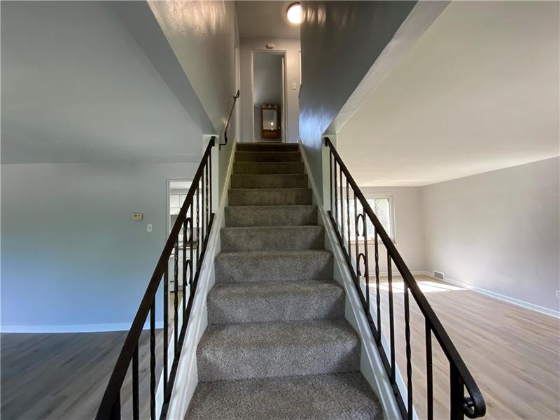 1002 Hartman St — photo 7