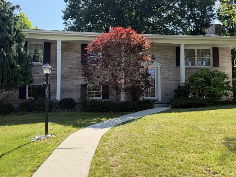 100 Hermitage Circle — photo 2