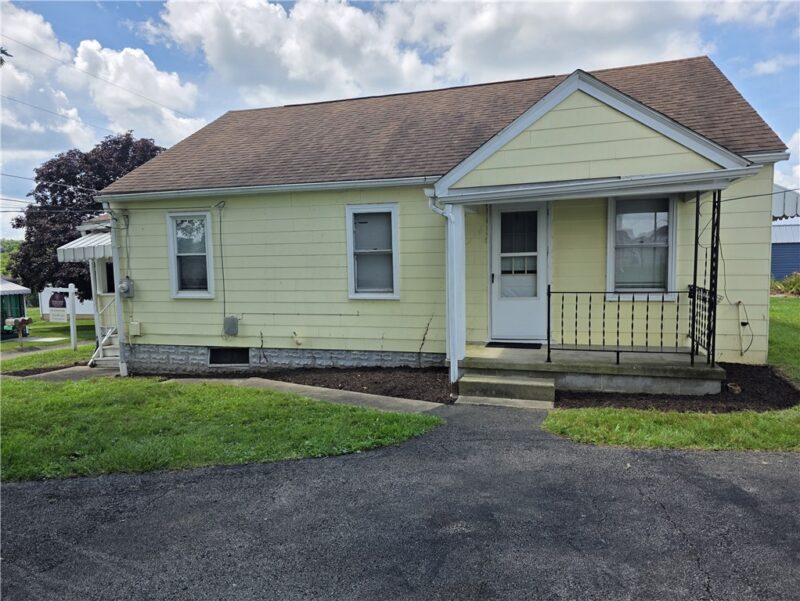 719 Christy Ave — photo 2
