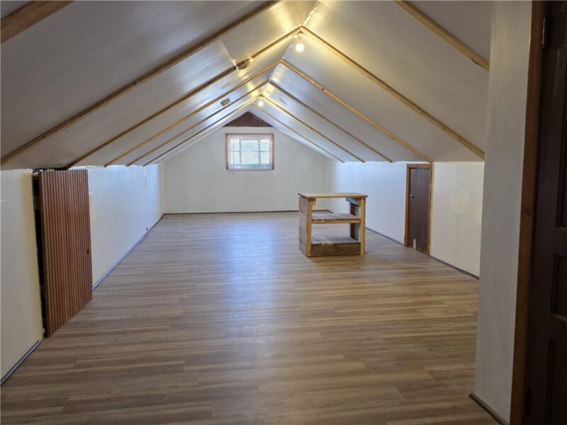 719 Christy Ave — photo 8