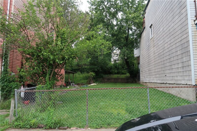 1310 Stranmore St — photo 5