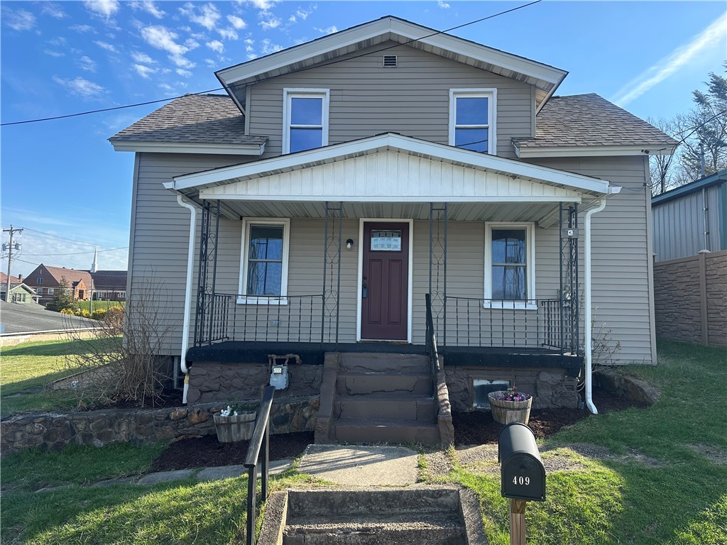 409 S Summit St — photo 1