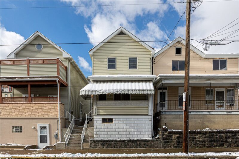 703 Washington Ave — photo 2