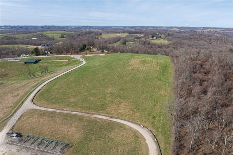 560 Old Hickory Ridge Rd — photo 2