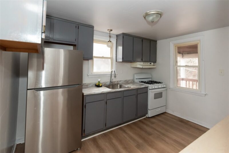 230 Maytide St 230 — photo 3