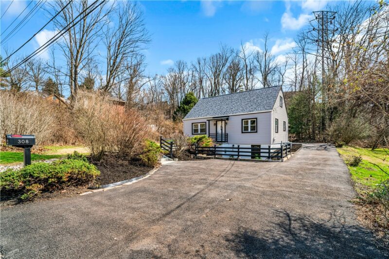 308 Edgewood Drive — photo 4