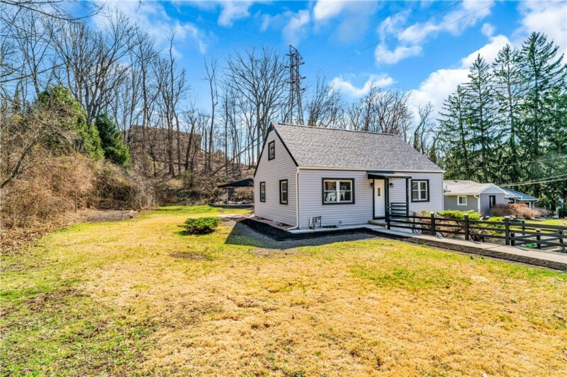 308 Edgewood Drive — photo 6