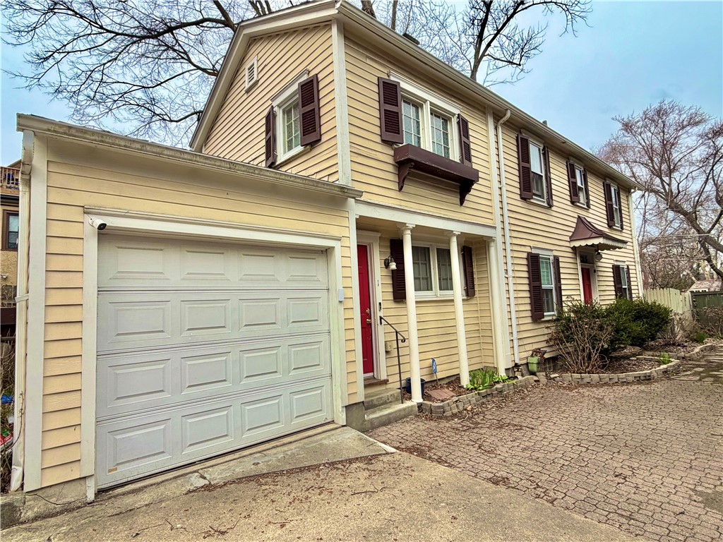 1 Schoolhouse Ln — photo 1